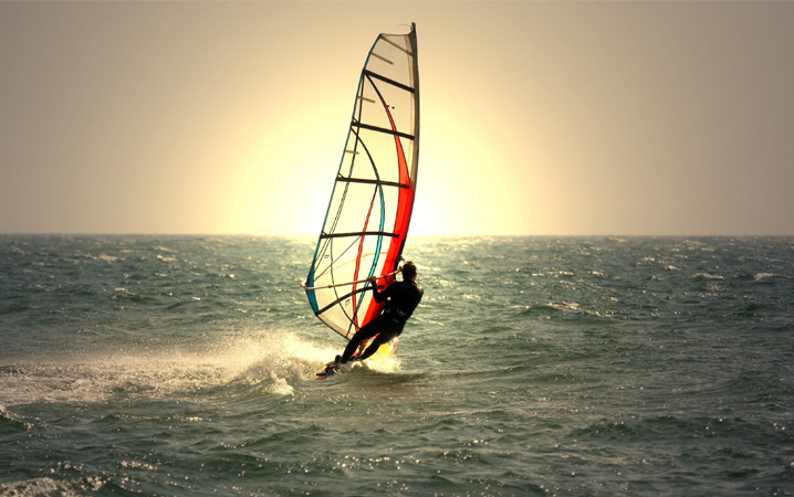 windsurf